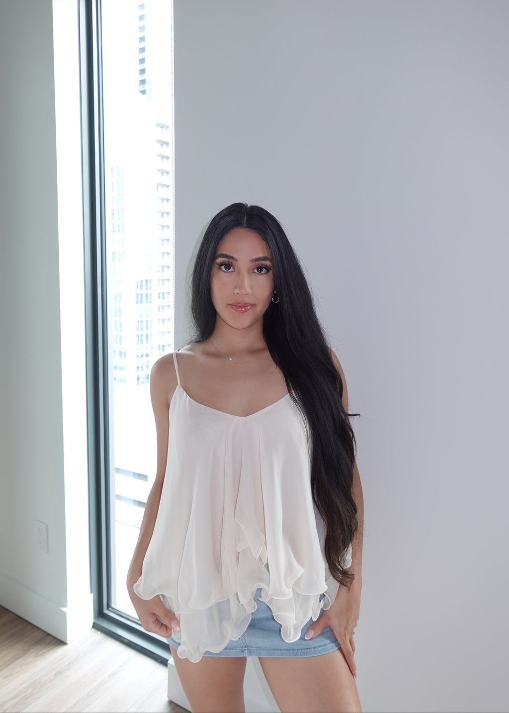 CREAM DAYDREAM TOP