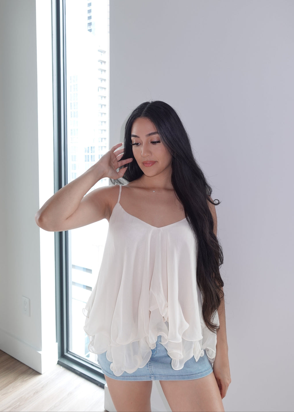 CREAM DAYDREAM TOP