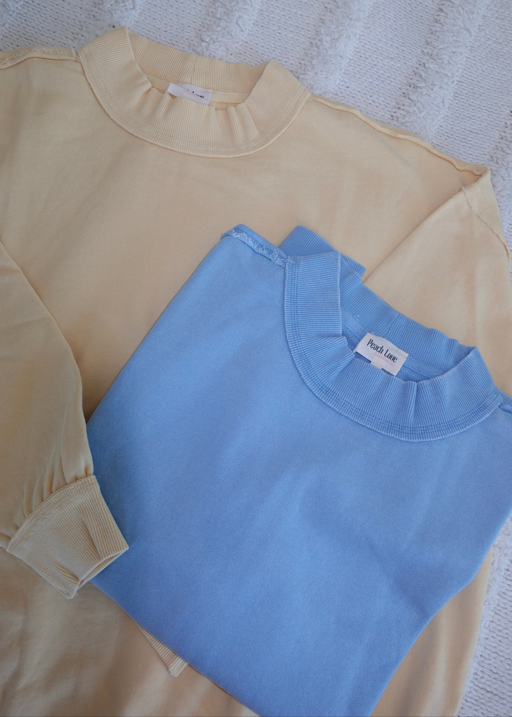 BUTTER CLASSIC MOCKNECK